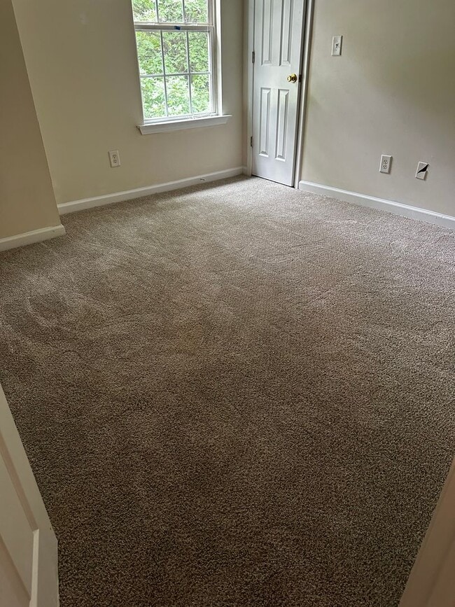 Photo - 4 bedrooms 2.5 baths home in Locust Grove