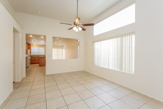 Photo - 6059 Evening View St