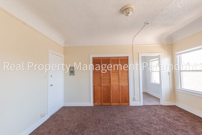 Photo - 1628 W 45th St Unit 206