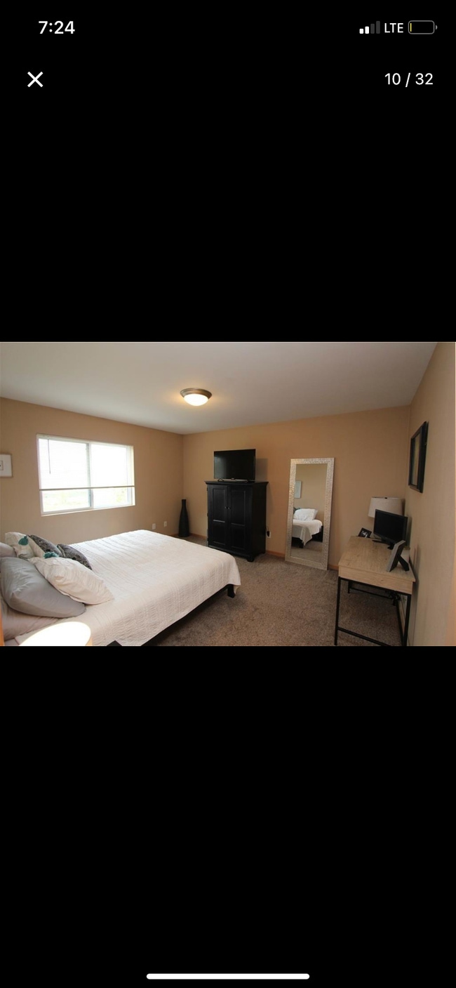 Photo - 3306 White Oak Ln