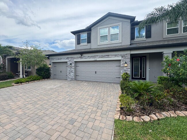 Photo - Spacious 5-Bedroom Riverview Home