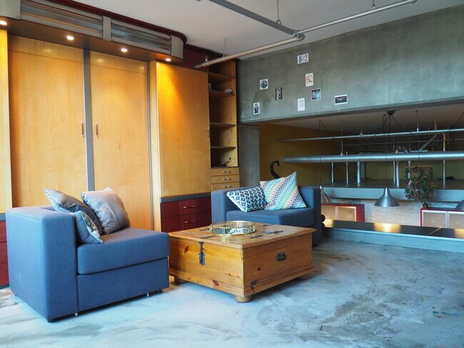 Upstairs - Main living space (Murphy up) - 2556 Hastings St E