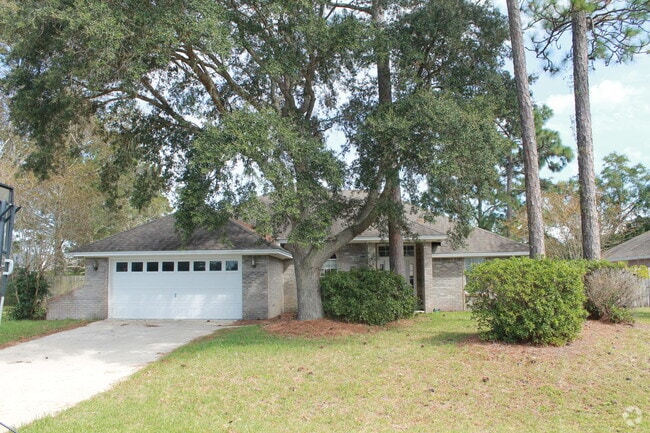 Building Photo - 63 Norwich Cir Rental