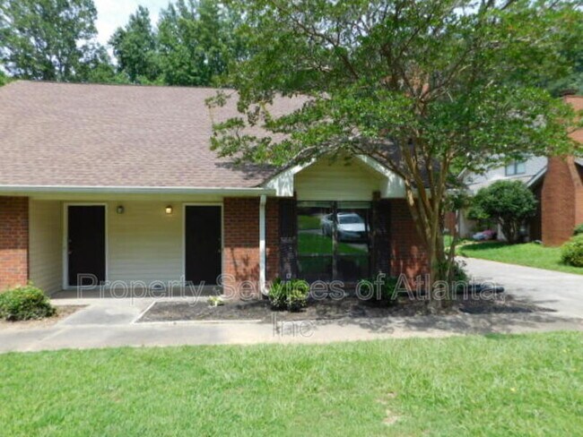 Photo - 502 Plymouth Ln