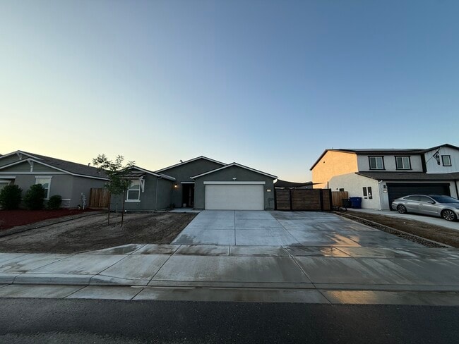 Photo - 10200 Estacada Ave House