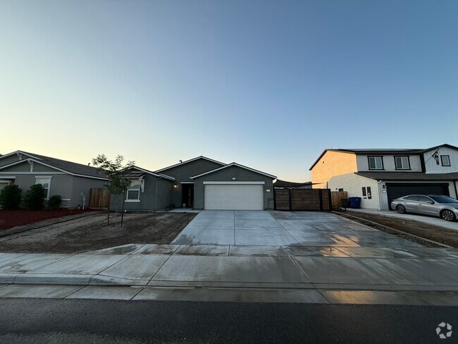 Building Photo - 10200 Estacada Ave Rental