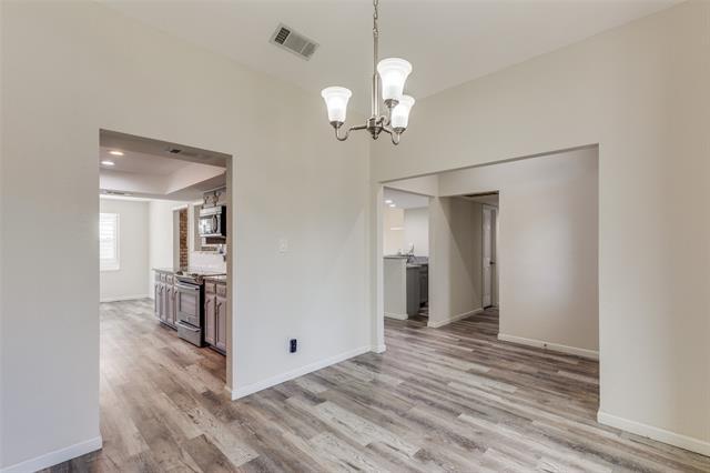 Photo - 2721 Edinboro Dr