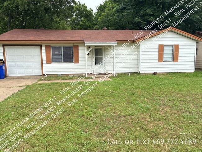 Building Photo - 820 Milam-