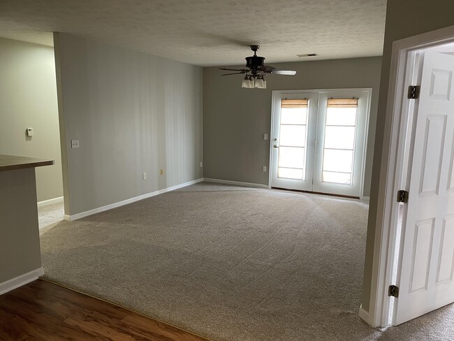 Photo - 1172 Retriever Wy Unit 205