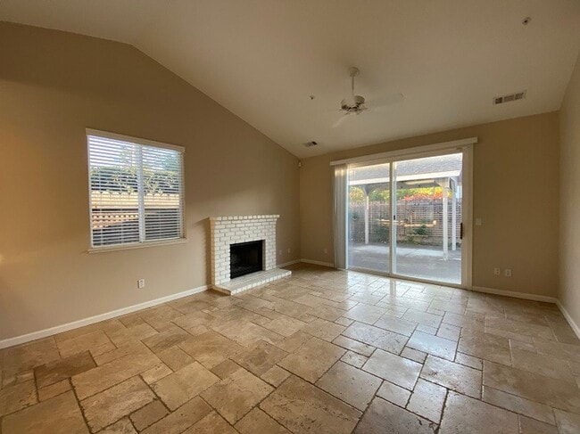 Photo - Beautiful Three Bedroom Single Level Napa Home