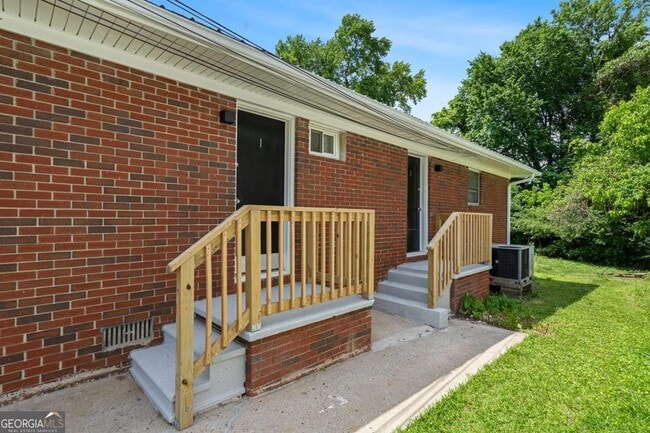 Photo - 1437 Vesta Ave