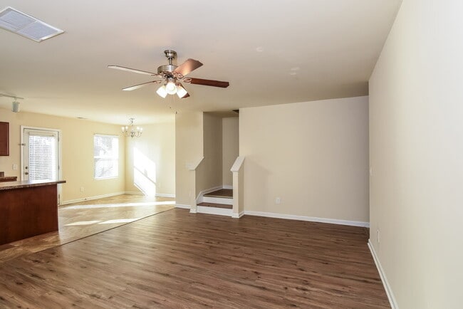 Photo - 60 Sharp Way