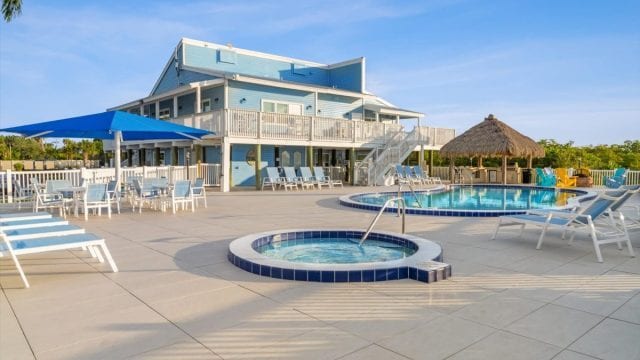 Building Photo - 115 58th St E