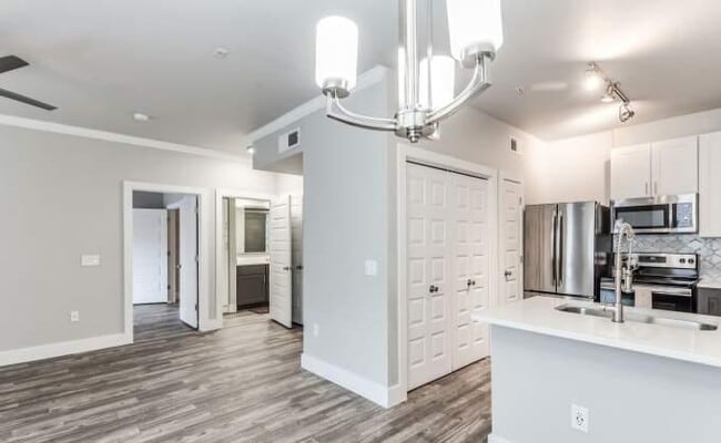 Building Photo - 1 bedroom in Houston TX 77096 Unit 1292 Rental