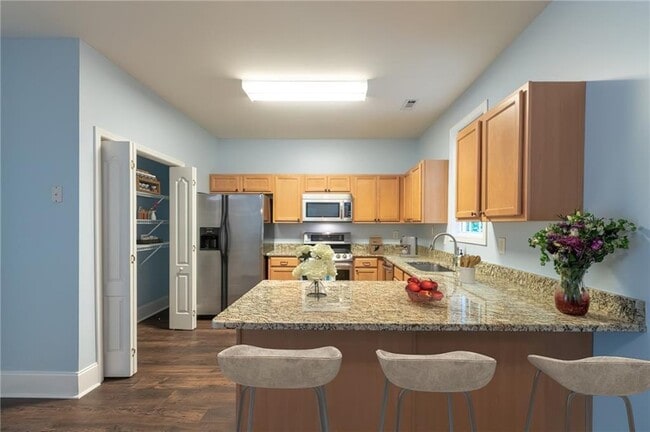 Photo - 5181 Heather Rd SE