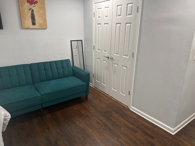 Photo - Room in House on Holly Rd NW