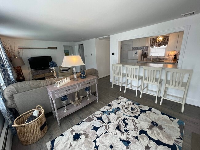 Photo - 120 N Monroe Ave