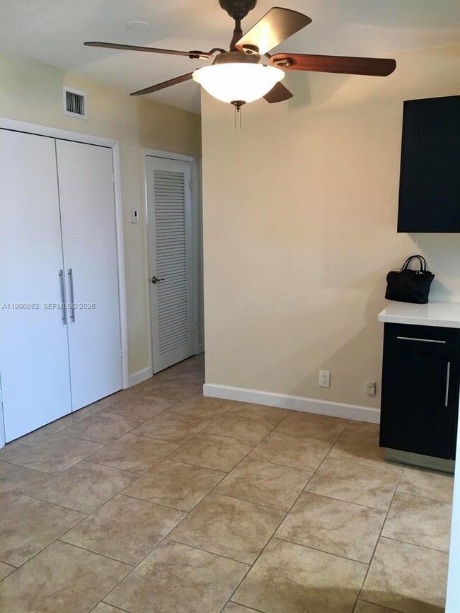 Photo - 1824 Monroe St Unit 11