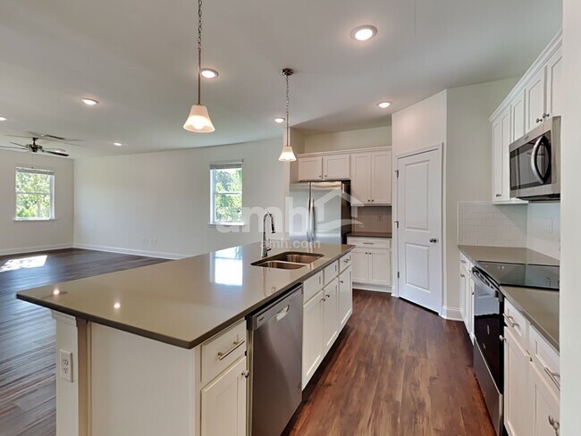 Photo - 749 Alcovy Mill Park