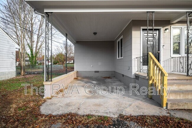 Photo - 2407 Bluefield St