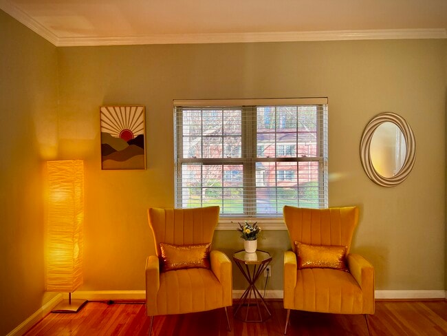 Photo - 430 Lindbergh Dr NE Unidad C4