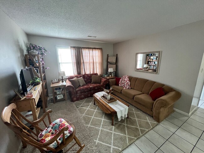 Photo - Pre-Leasing for 26/27 School Year