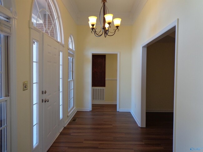 Photo - 205 Darsey Ct