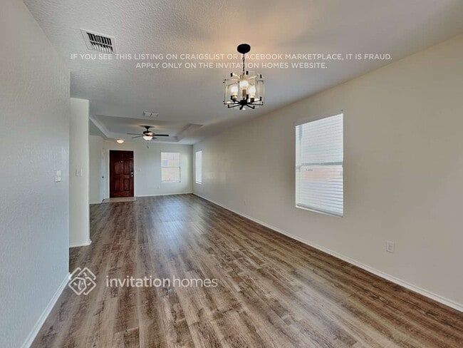 Photo - 27305 Paraiso Manor