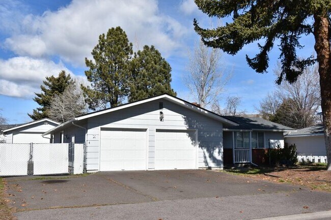 Photo - 5819 Southgate Dr