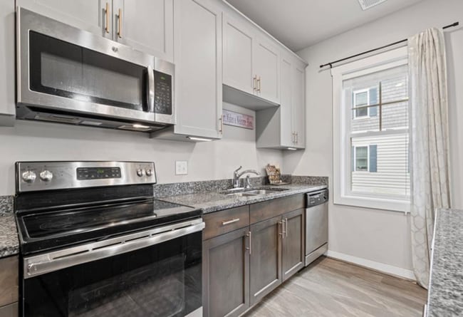 Photo - 2 Bed 2 Bath Condo for Rent in Norfolk!