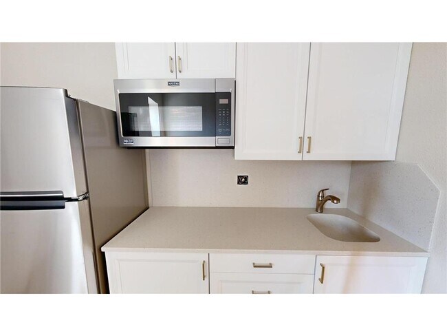 Photo - 542 Benson Ave SW Unidad Efficiency #224