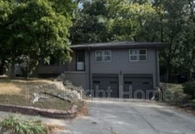 Photo - 6923 N 63rd St House