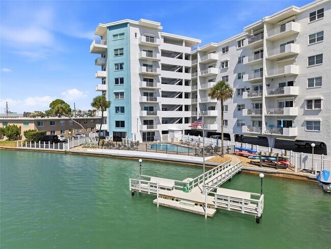 Photo - 285 107th Ave Unit 408