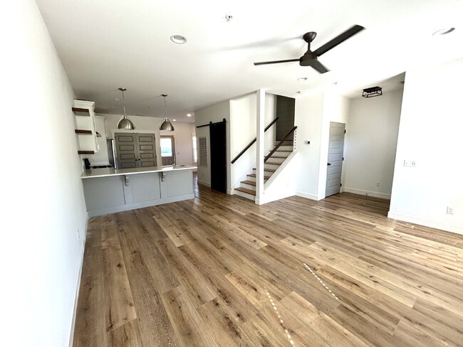 Photo - Modern 3-Bedroom 3-Story Apartment with a ...