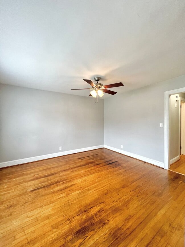 Photo - 112 N Meade St Unit A
