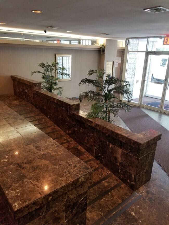 Photo - 171 Wellington Ct Unit 3A