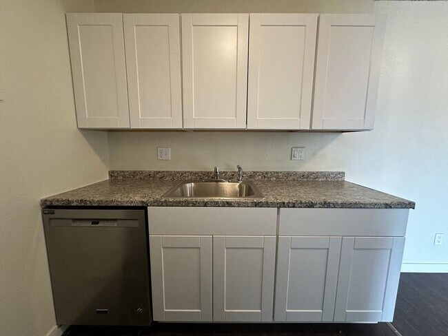 Photo - 10211 Ura Ln