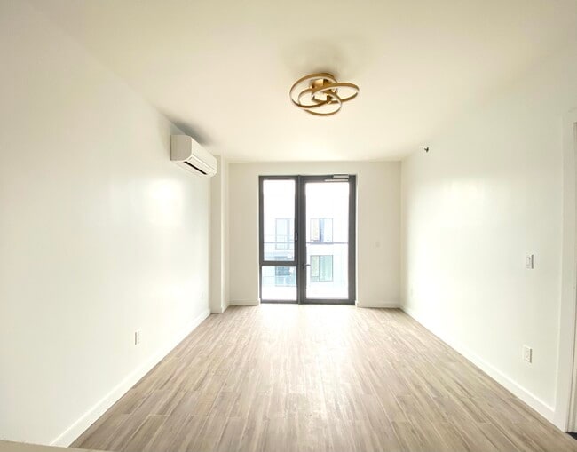 Photo - 7065 Queens Blvd Condo Unit 9G