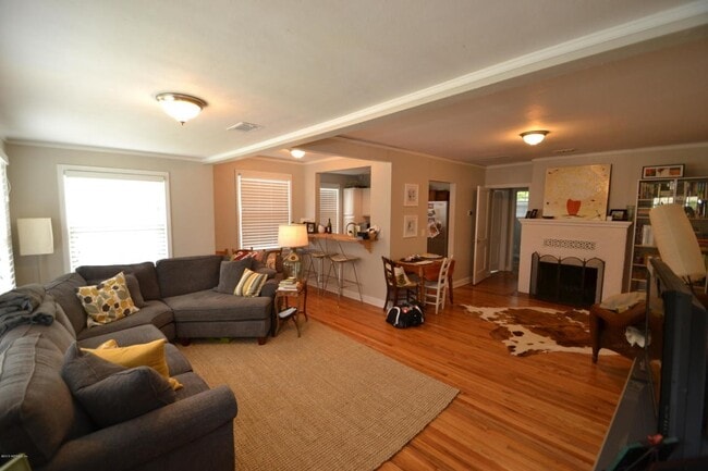 Photo - 2125 Arcadia Pl