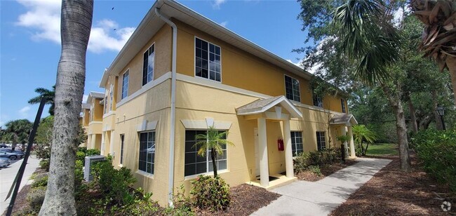 Building Photo - 13088 Tiger Eye Dr Rental