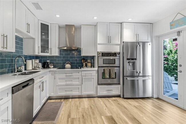 Photo - 724 100th Ave N