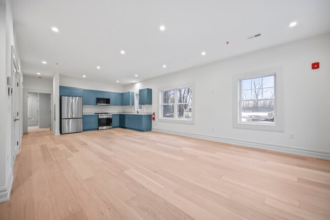 Living Room/Kitchen - 1209 Littleton Rd Unit B
