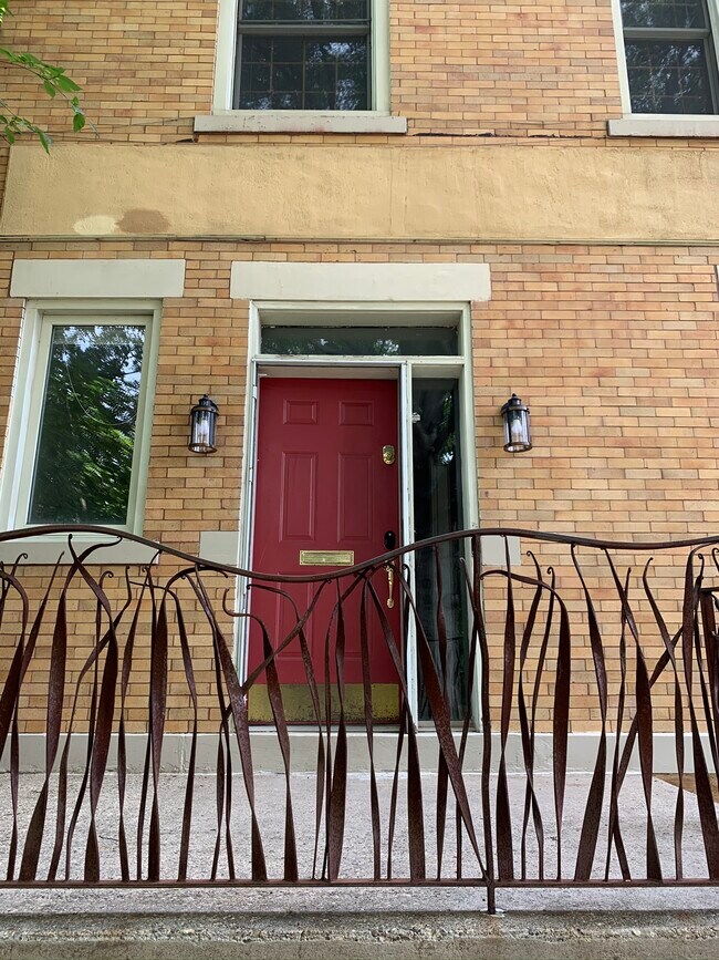 Photo - 5524 Fair Oaks St