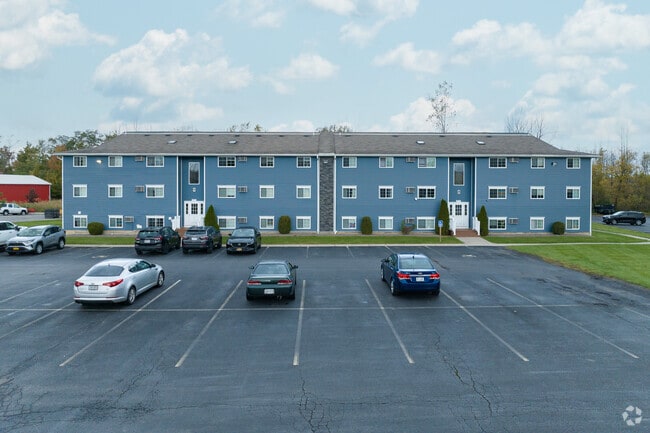 Fotografía del edificio - Creekview Estates