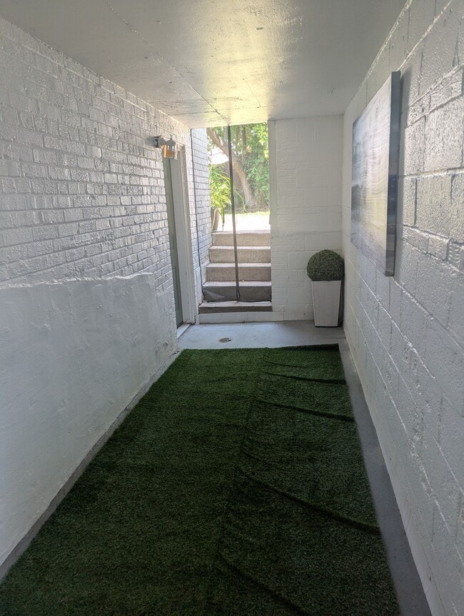 Front Entry - 6504 Hansford St Unit #B1 Rental