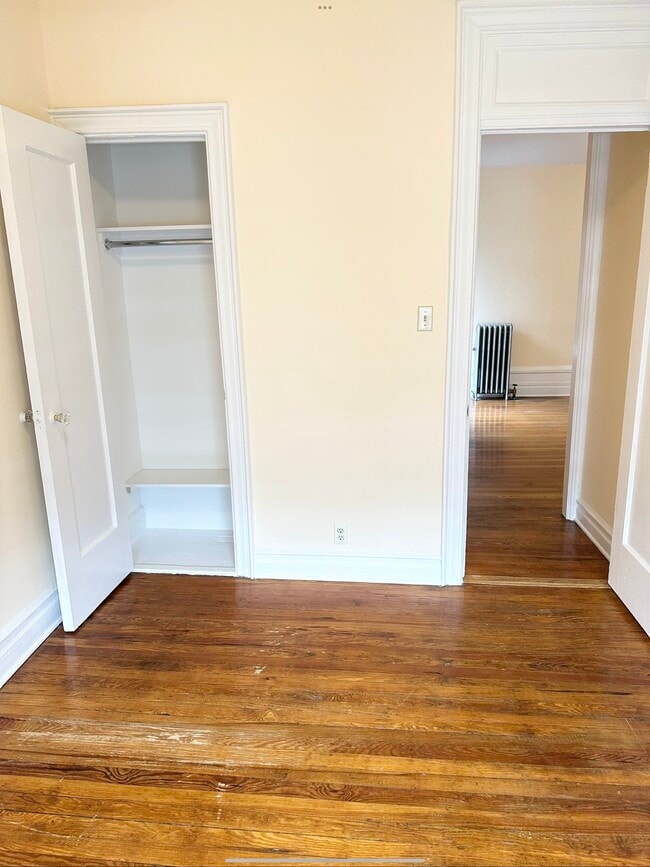 Building Photo - 3086 29th St Unit 3