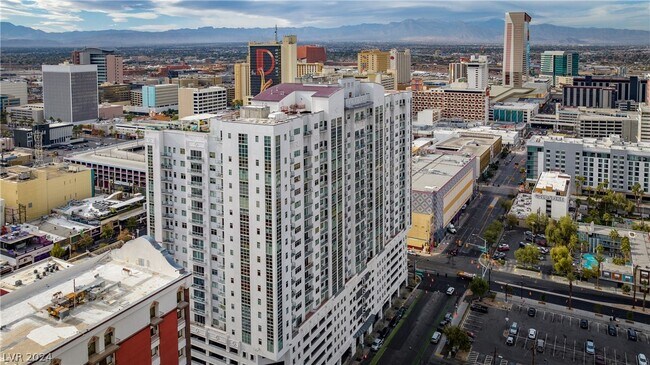 Photo - 150 S Las Vegas Blvd Condominio Unidad 1712