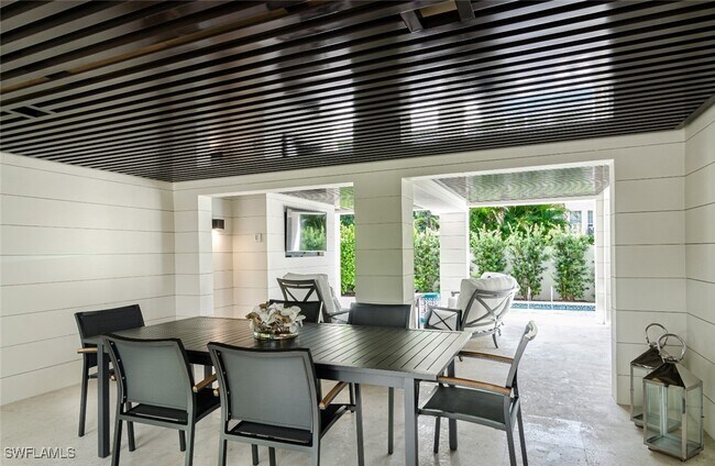 Photo - 930 9th St S