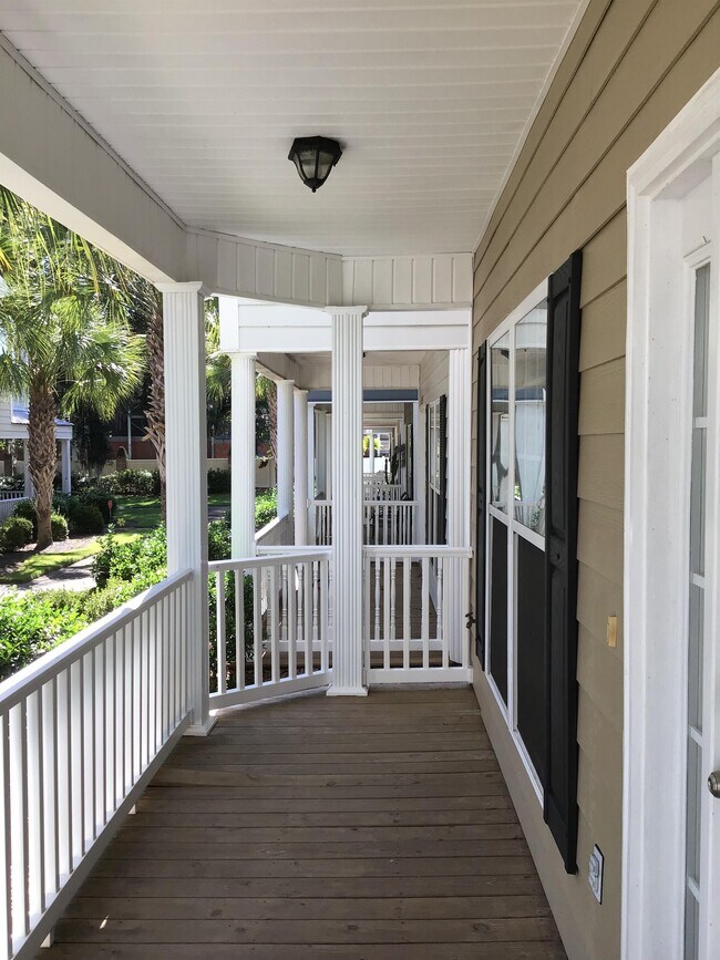 Photo - 408 Bradwell St