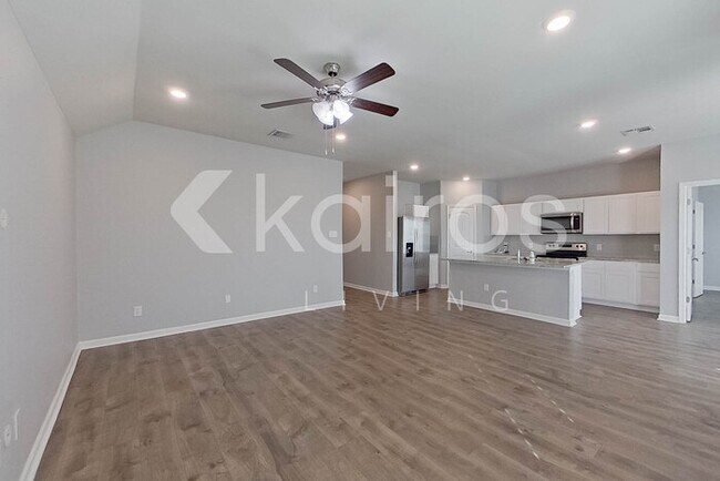 Photo - 418 Mango Dr